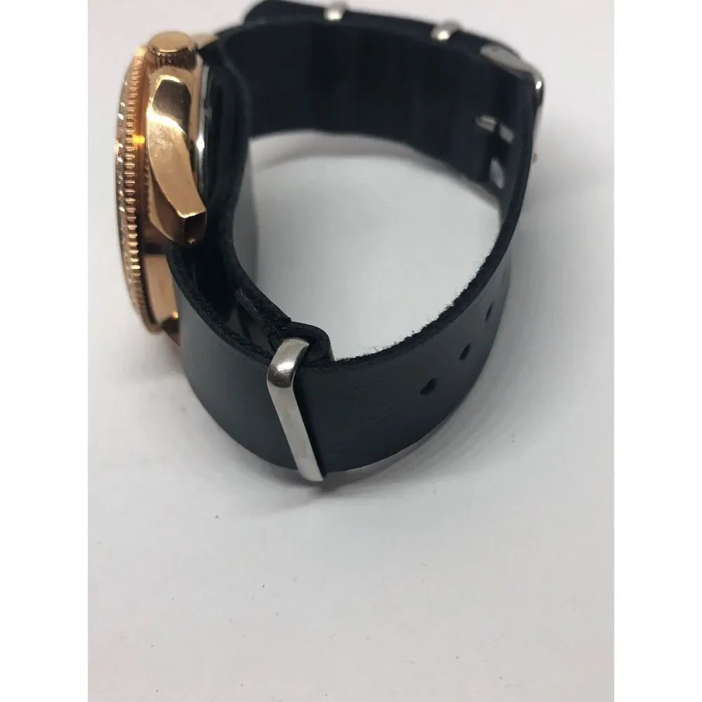 Fossil AM4483 Women's Black Leather Analog Dial Quartz Genuine Wrist Watch RK390